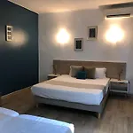 Empire 3* Nîmes