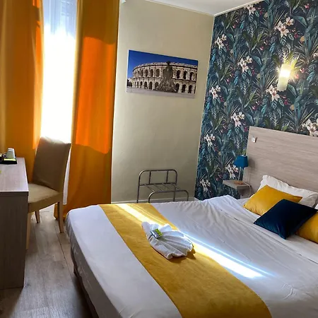Hotel Empire