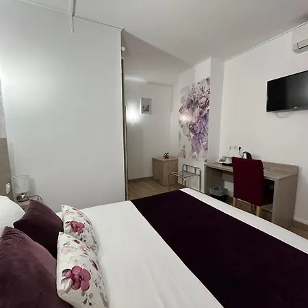 Hotel Empire