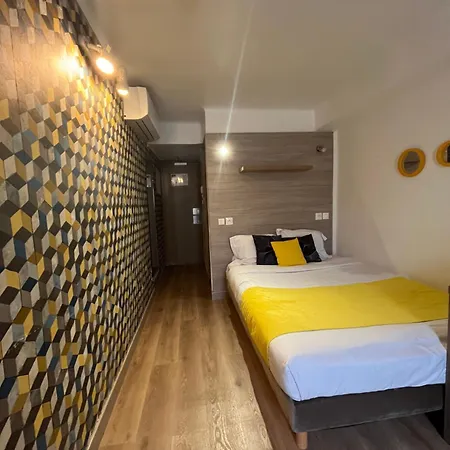 Hotel Empire