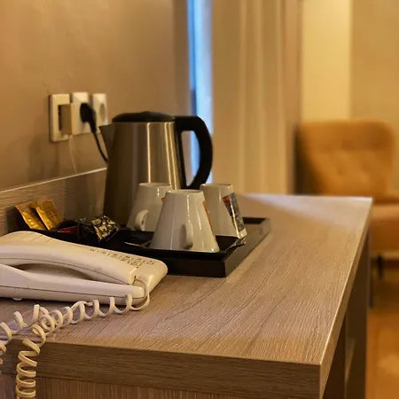 Hotel Empire 3*