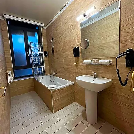 Hotel Empire Nîmes