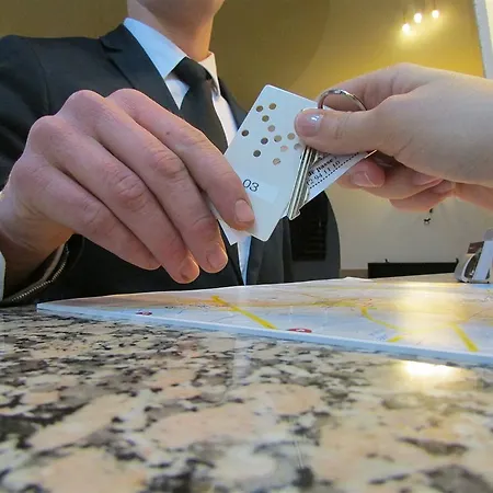 Hotel Empire 3*