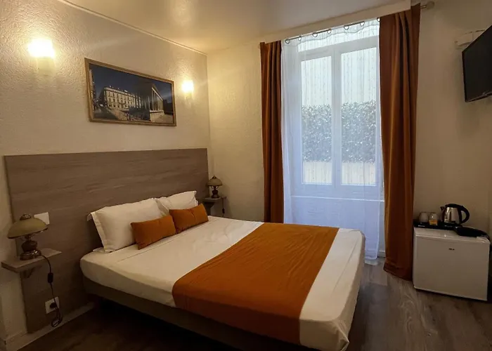 Empire Hotel Nîmes